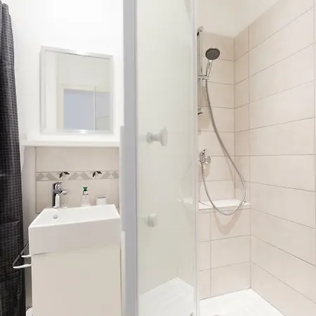 Le Pavillon Bleu Apartment Lourdes